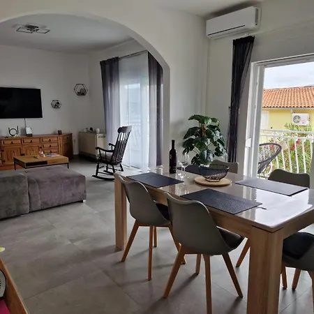 Denis Apartment
