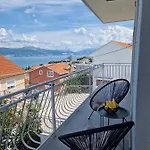 Apartment Denis *