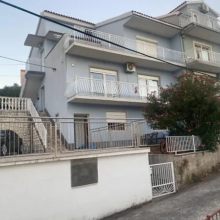 Apartman Denis